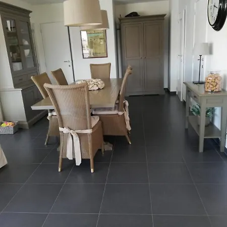 Zonnig Dicht Bij Zee En Centrum Sint Idesbald 科克赛德